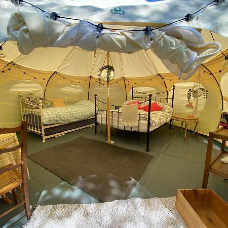 Secret Garden Glamping Hotel Lymington Luaran gambar