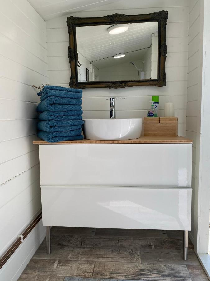 Secret Garden Glamping Hotel Lymington Luaran gambar