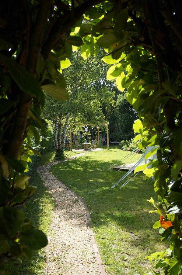 Secret Garden Glamping Hotel Lymington Luaran gambar