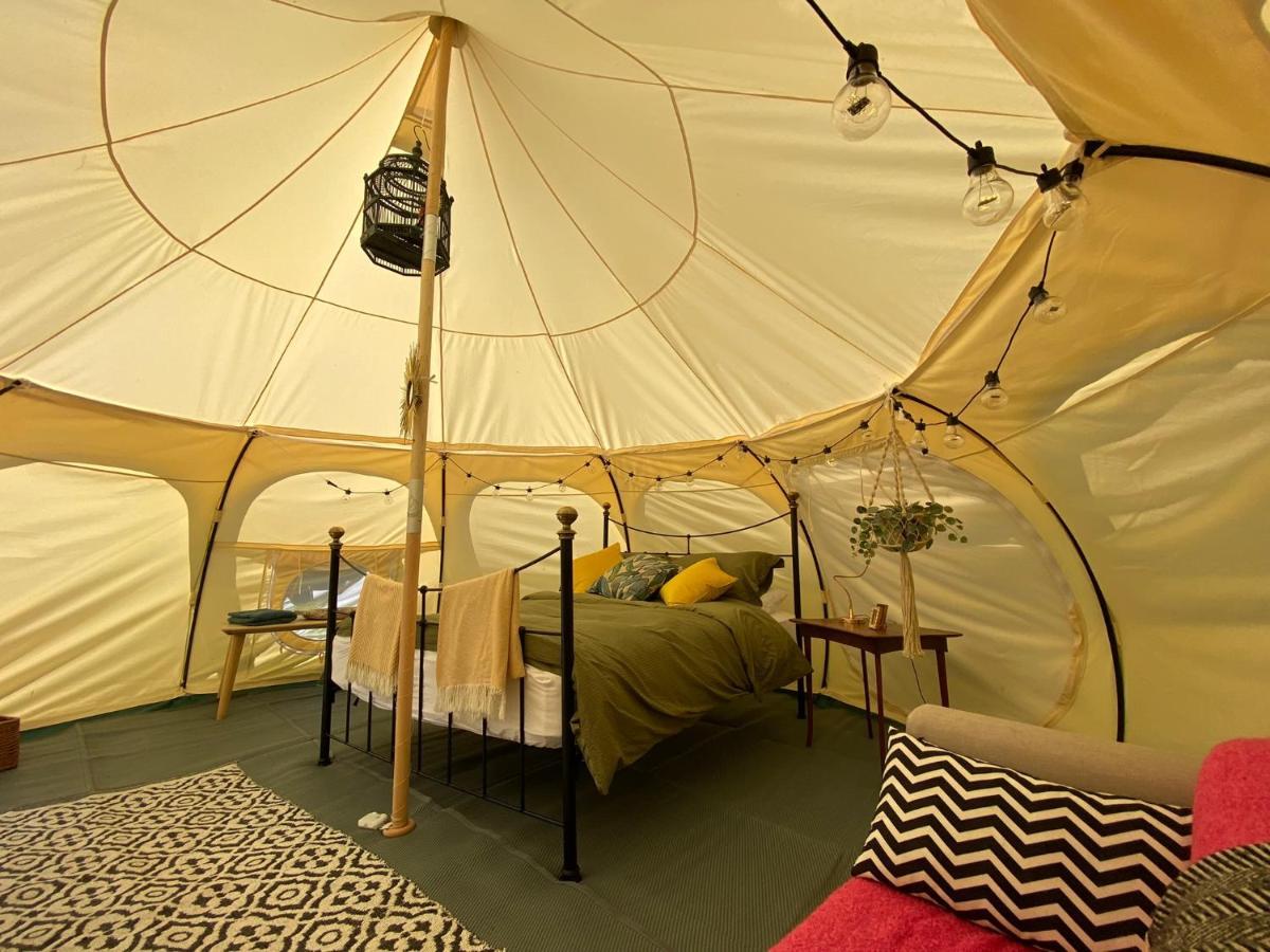 Secret Garden Glamping Hotel Lymington Luaran gambar