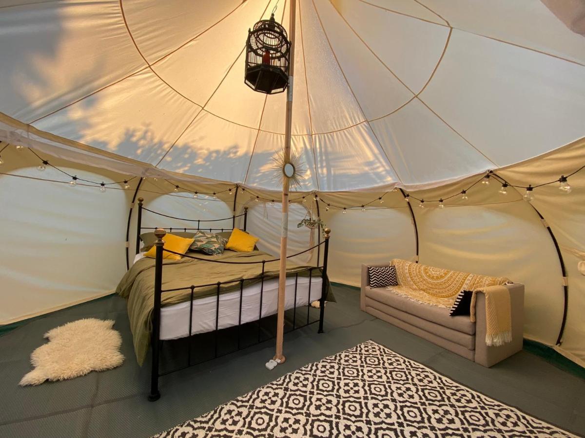 Secret Garden Glamping Hotel Lymington Luaran gambar